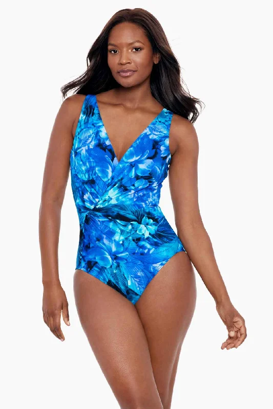 Ruched women swimwear with fabric gathers for a slimming effectSous Marine Esmerelda One Piece Swimsuit