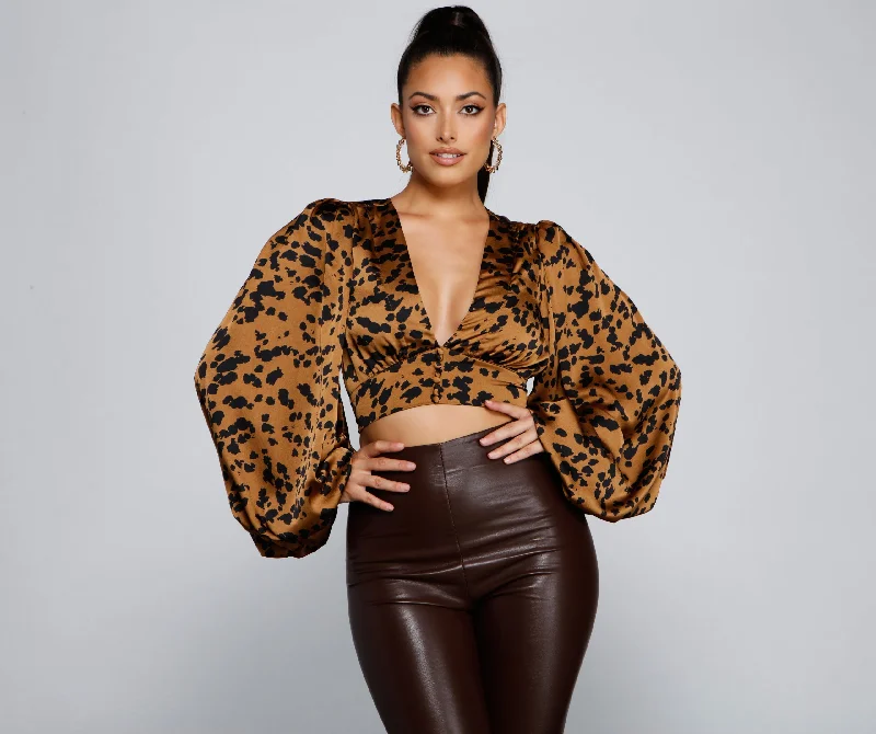 Striped Women Long Sleeve Top in a Timeless PatternChic Look Leopard Print Crop Top