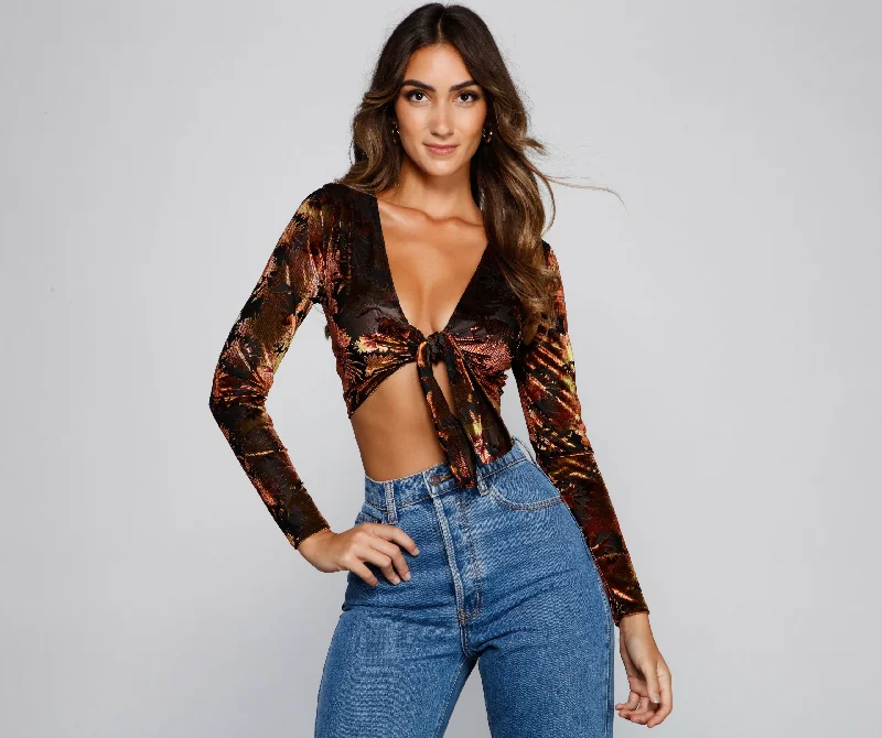 Printed Graphic Women Long Sleeve Top with a Bold StatementAlluringly Chic Tie-Front Top