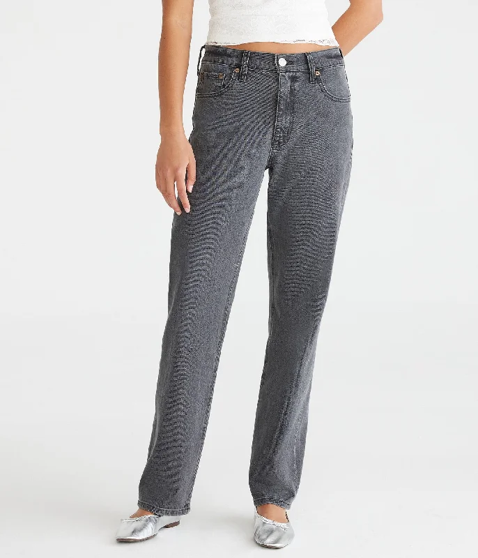 High - waisted women trousers for a flattering and retro lookAeropostale High-Rise Baggy Jean