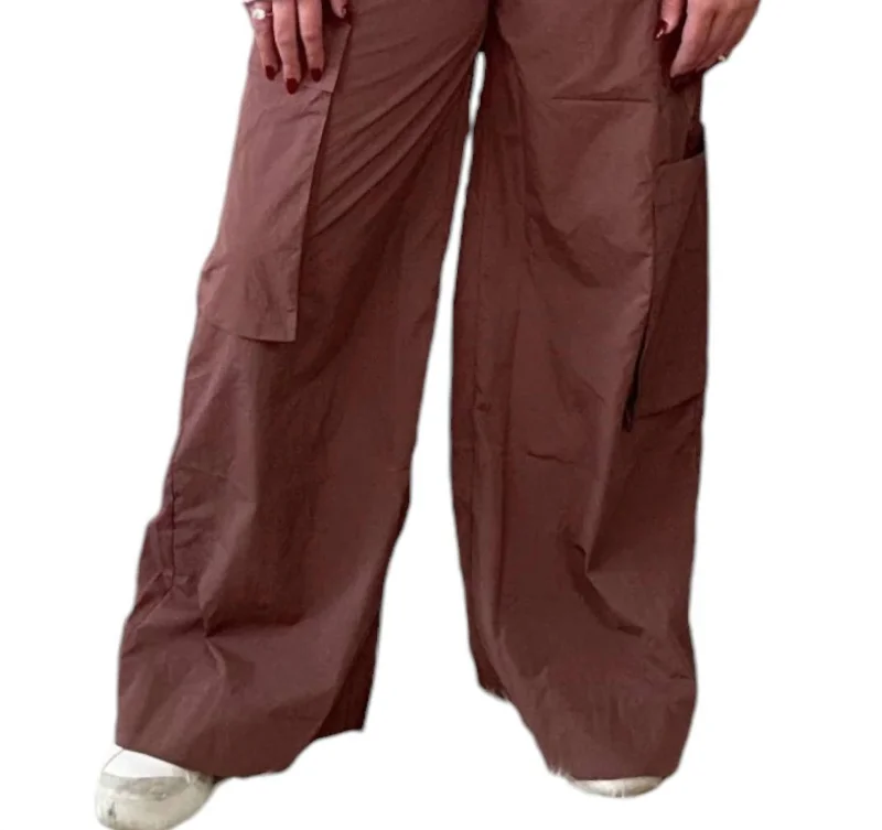 Cargo women trousers with multiple pockets for added functionalityAsymmetrical Wide Leg Cargo Pants In Brown