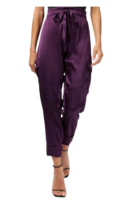 Wide - leg women trousers for a modern and elegant styleCarmen Cargo Classic Pants In Eggplant