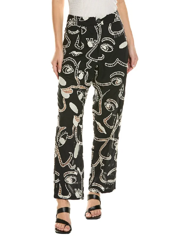 Culottes women trousers with a unique and trendy silhouetteFARM Rio Embroidered Eyelet Pant