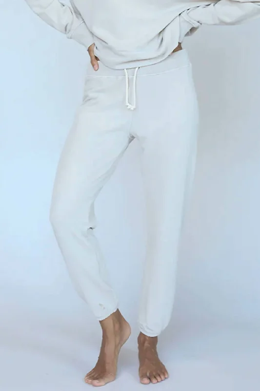 Bootcut women trousers to pair well with different shoesFreddie Joggers In Sand