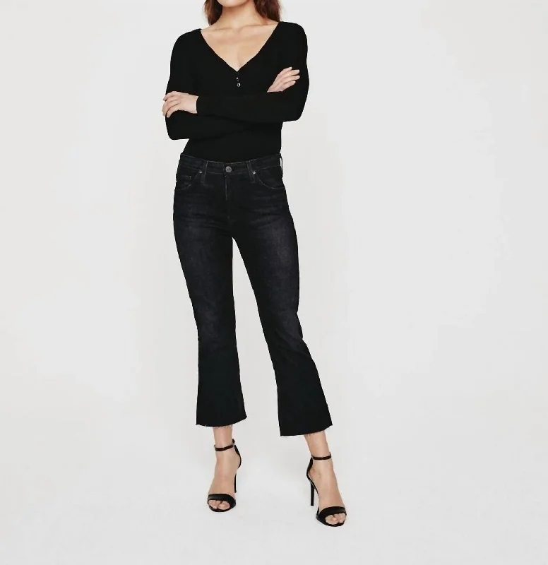 Tapered women trousers with a slimming effectJodi Flare Crop In Holloway Wash