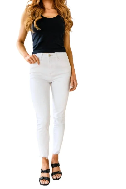 Culottes women trousers with a unique and trendy silhouetteLondon High Rise Skinny Jean In White