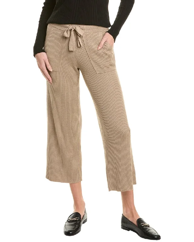 Straight - leg women trousers with a classic and timeless designSplendid Georgie Rib Pant