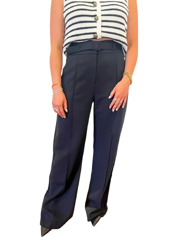 Plus - size women trousers for a perfect fit and confidenceStraight Trouser Pants In Black