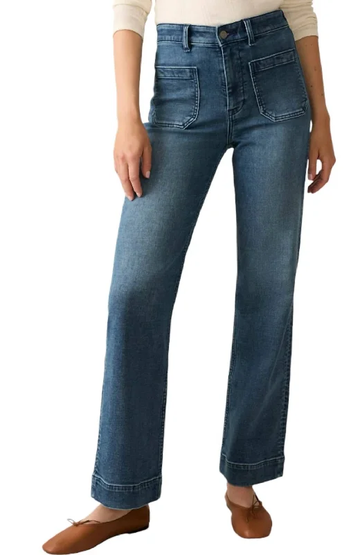 Straight - leg women trousers with a classic and timeless designStretch Terry Patch Pocket Pants In Riverton