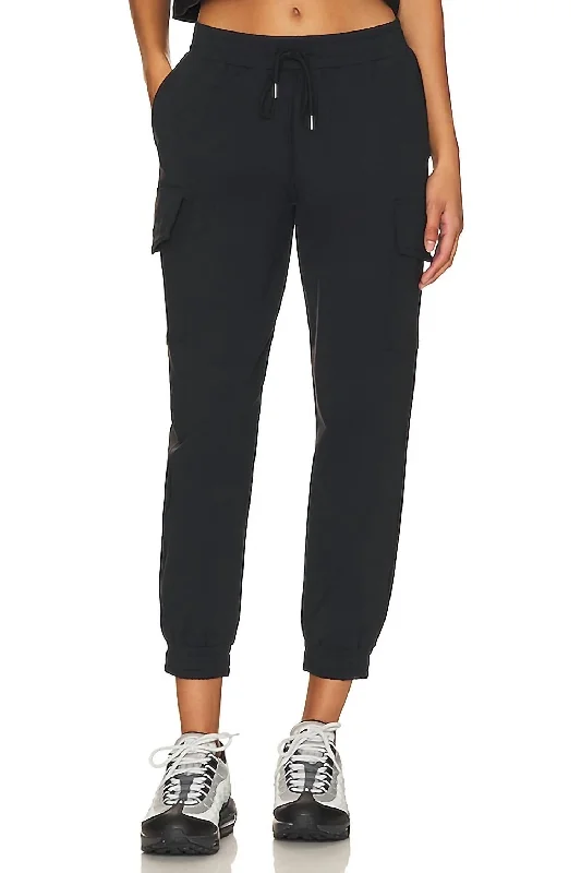 Corduroy women trousers for a warm and textured appearanceSupplex Cargo Pants In Black