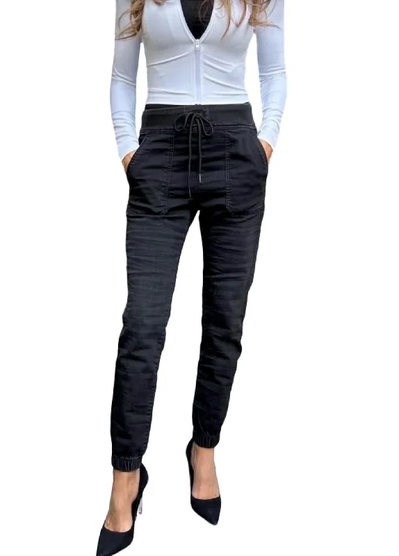 Striped women trousers with a nautical or modern patternTali Pants In Black Denim