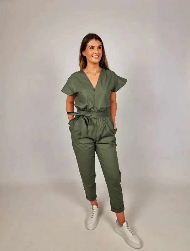 Turtleneck Women Sweater for a Classic and Elegant StyleAccess Green Jumpsuit With Ruffles