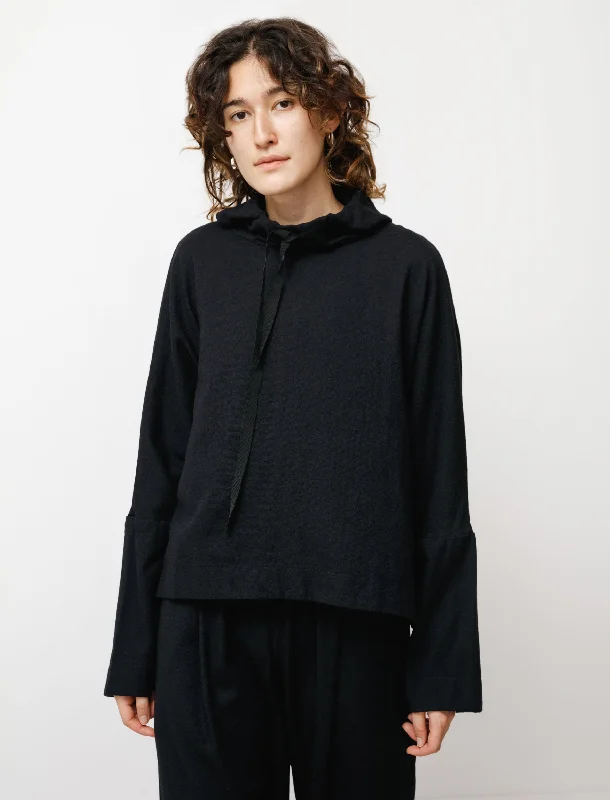 Hand - Knitted Women Sweater with Artisanal CharmHiga Hood Cashwool Navy