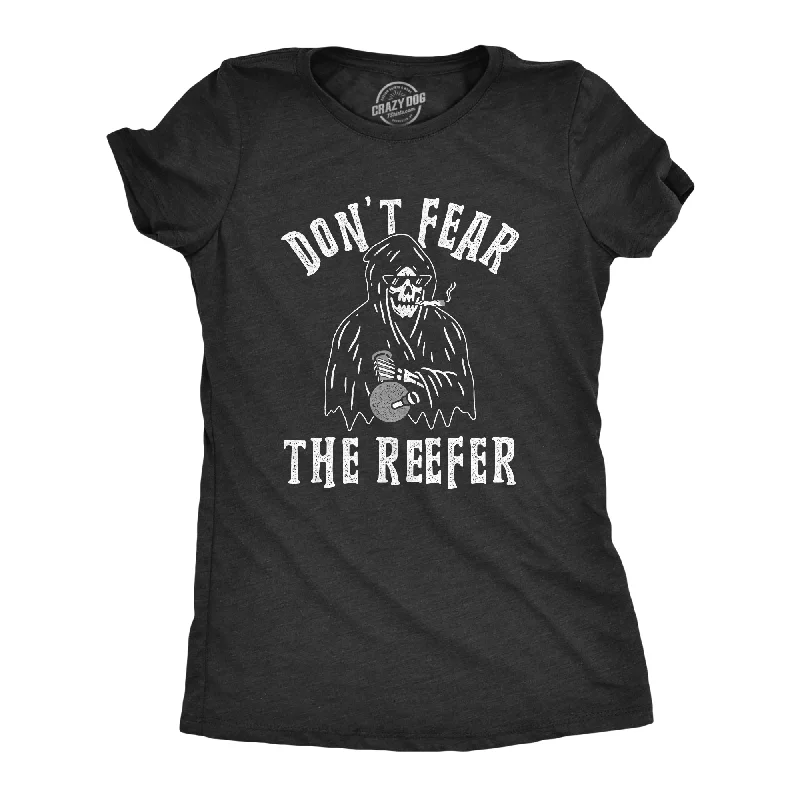 Muscle Women T Shirt for a Sporty and Casual LookDon't Fear The Reefer Women's T Shirt