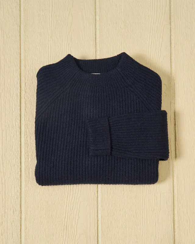 Organic Cotton Women Sweater for an Eco - Friendly ChoiceHelena Lambswool Sweater in Navy