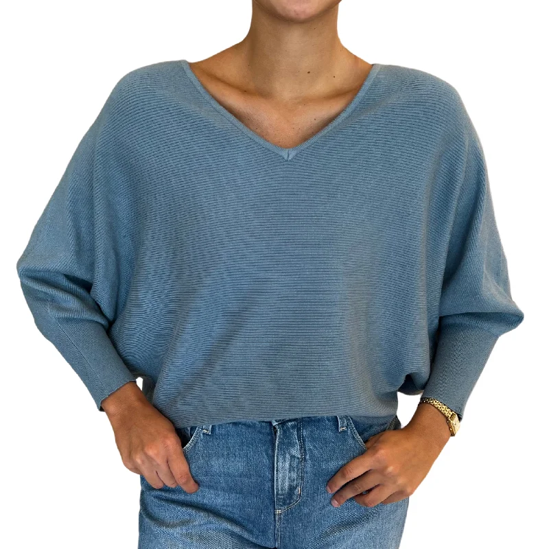 Cashmere Women Sweater with a Luxurious Soft TouchThe Magic Sweater V