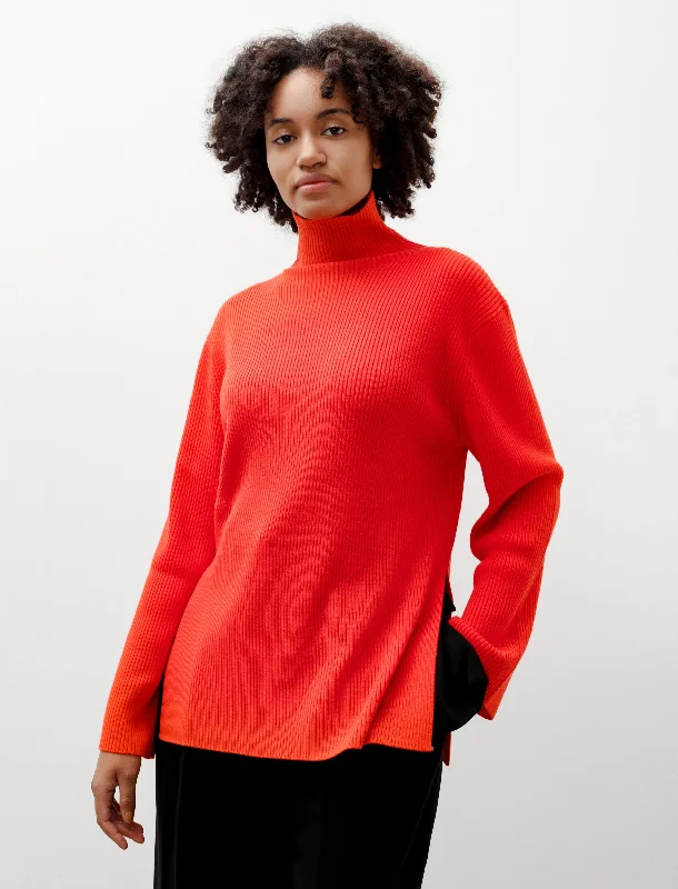 Turtleneck Women Sweater for a Classic and Elegant StyleEttore Knit Japan Red