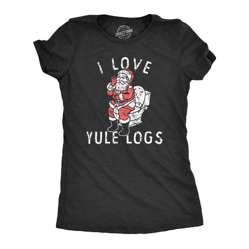 Pocketed Women T Shirt for Added FunctionalityI Love Yule Logs Women's T Shirt