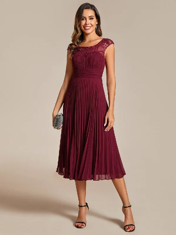 Shift Women Dress with a Simple and Classic Design for Everyday WearA-Line Pleated Chiffon Wedding Guest Dress with Round Neckline and Cap Sleeves