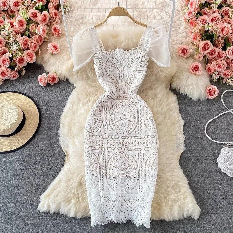 Sleeveless Women Dress in Bright Colors for Summer PartiesJane Eyelet Dress