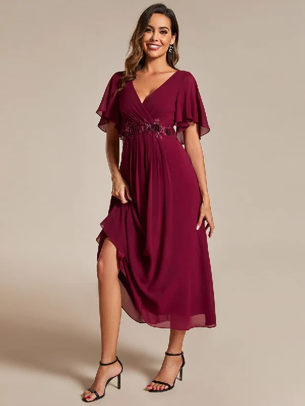 Ruffled Women Dress with Multiple Layers for a Playful and Girly StyleShort Sleeves V-Neck Tea Length Wedding Guest Dress with Floral Applique