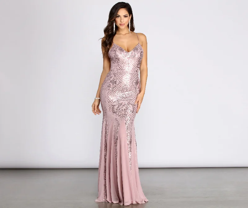 Mermaid - Style Women Dress with a Fitted Silhouette for Special OccasionsAmelia Formal Sequin Scroll Dress