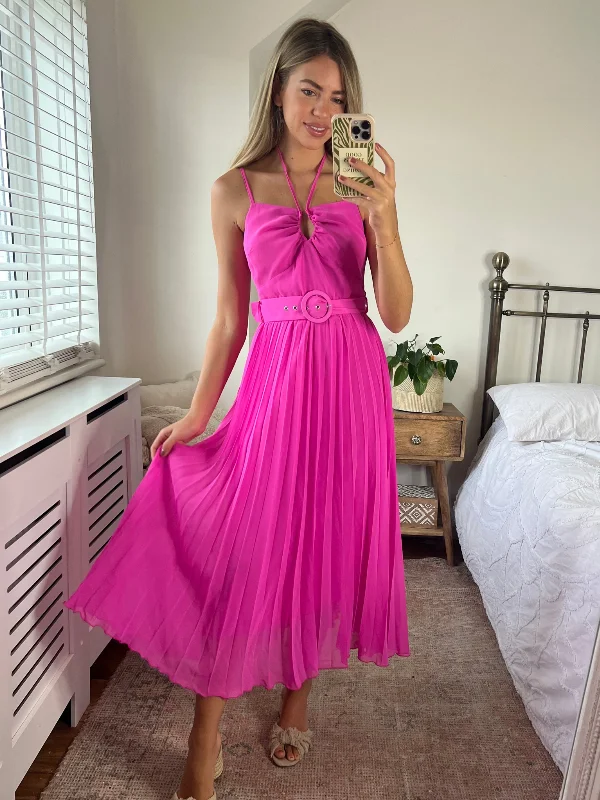 Off - the - Shoulder Women Dress for a Romantic and Feminine LookDarby Halter Pleated Dress / Pink