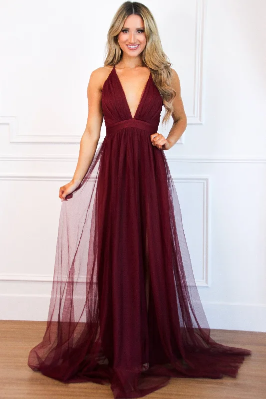 Mini Women Dress with a Short Hem for a Young and Trendy StyleForever Love Maxi Dress: Burgundy