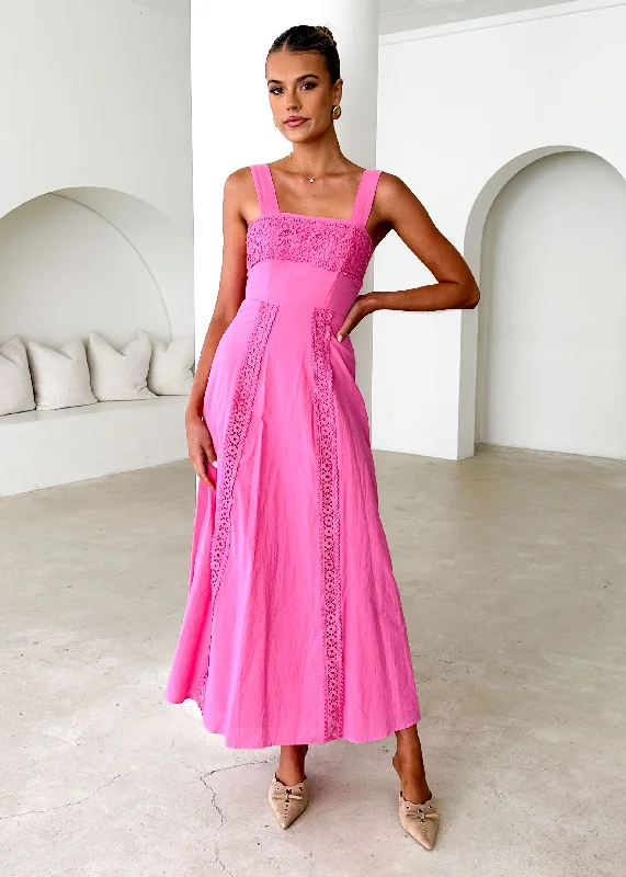 Halter Neck Women Dress to Show Off the Shoulders and NecklinePalace Maxi Dress - Pink