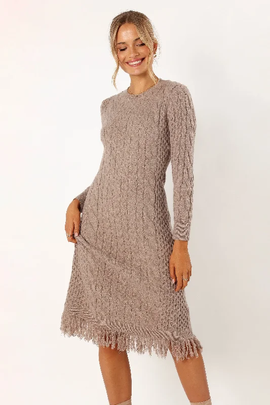 Plus Size Women Dress with a Flattering A - Line Cut for Comfort and StyleRoberta Long Sleeve Knit Dress - Grey