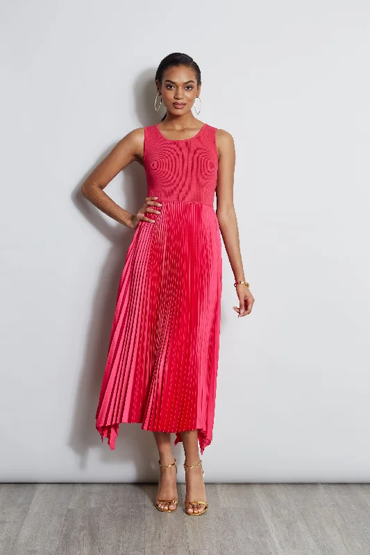 Plus Size Women Dress with a Flattering A - Line Cut for Comfort and StylePleated Midi Dress