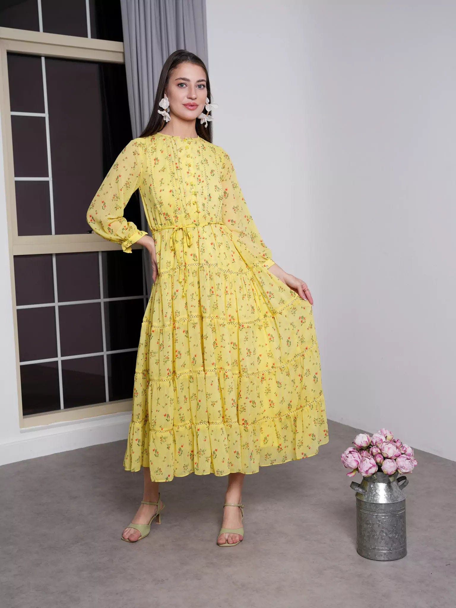 Off - the - Shoulder Women Dress for a Romantic and Feminine LookScarlet Pastel Yellow Floral Dress