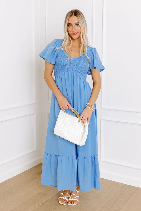 Empire Waist Women Dress to Accentuate the Bust and Conceal the WaistSunny Smiles Smocked Maxi in Sky Blue