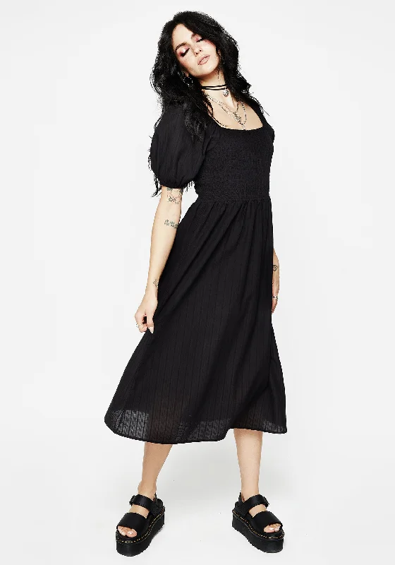 Ruffled Women Dress with Multiple Layers for a Playful and Girly StyleTamsin Smock Midi Dress