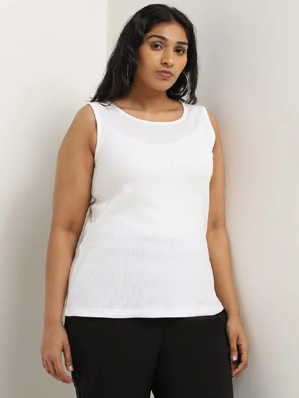 Belted Women Shorts to Enhance the WaistlineGia White Ribbed Textured Top