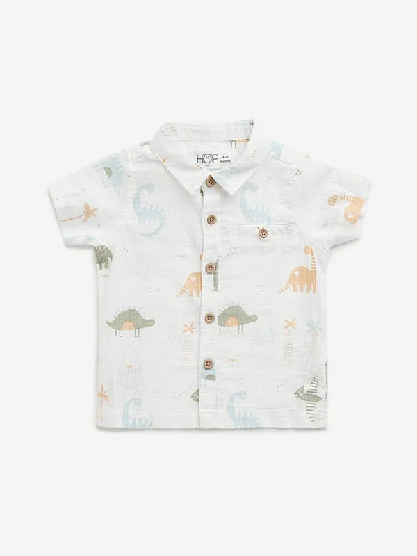 Cargo Women Shorts with Multiple Pockets for FunctionalityHOP Baby White Dinosaur Patterned Seersucker Shirt