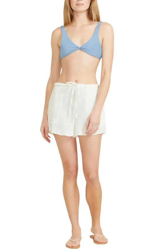 Cuffed Women Shorts for a Laid - Back and Trendy LookStresa Short In White