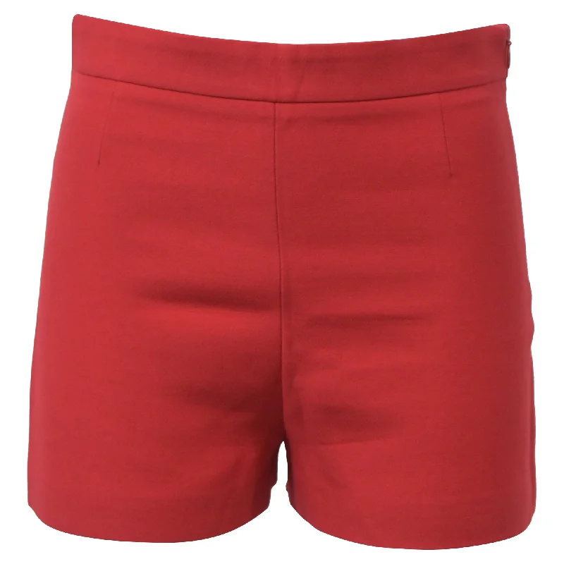 Twill Women Shorts with a Smooth Texture and DurabilityValentino Garavani High-Waisted Mini Shorts in Red Wool