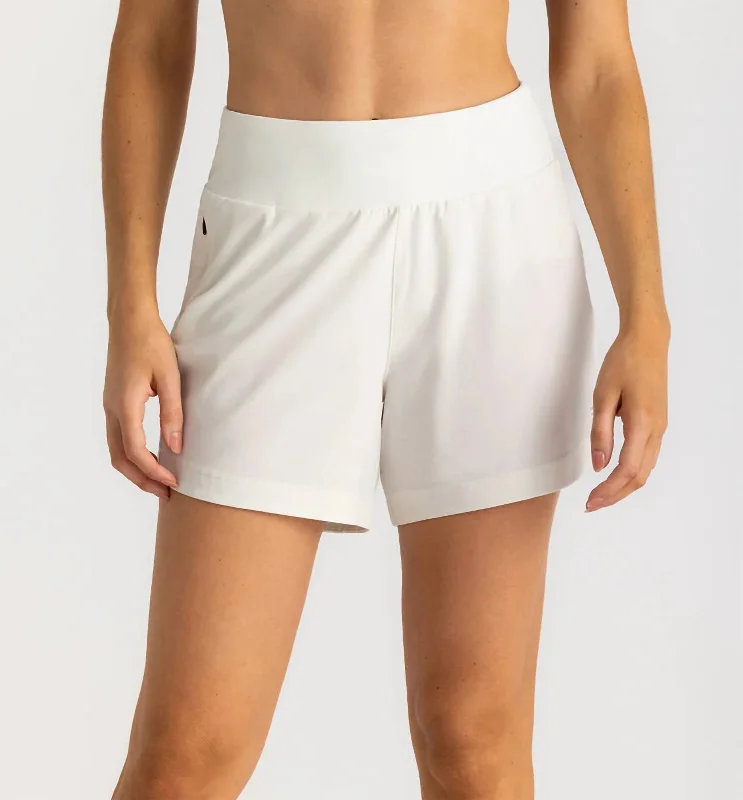 Cuffed Women Shorts for a Laid - Back and Trendy LookWomen's Bamboo-Lined Active Breeze Short - 5" In Sea Salt