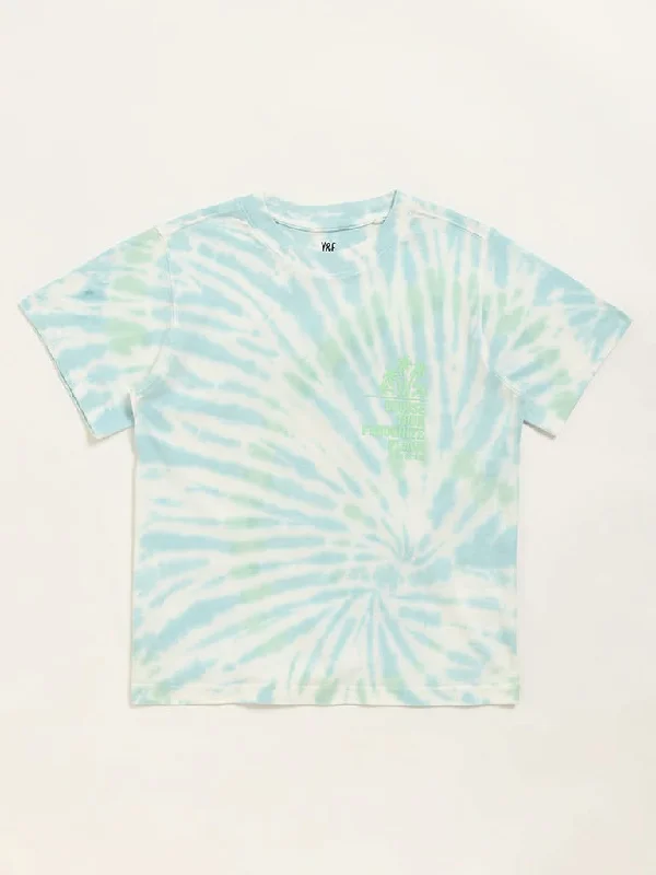 Patterned Geometric Women Shorts for a Modern AppealY&F Kids Blue Tie-Dye T-Shirt